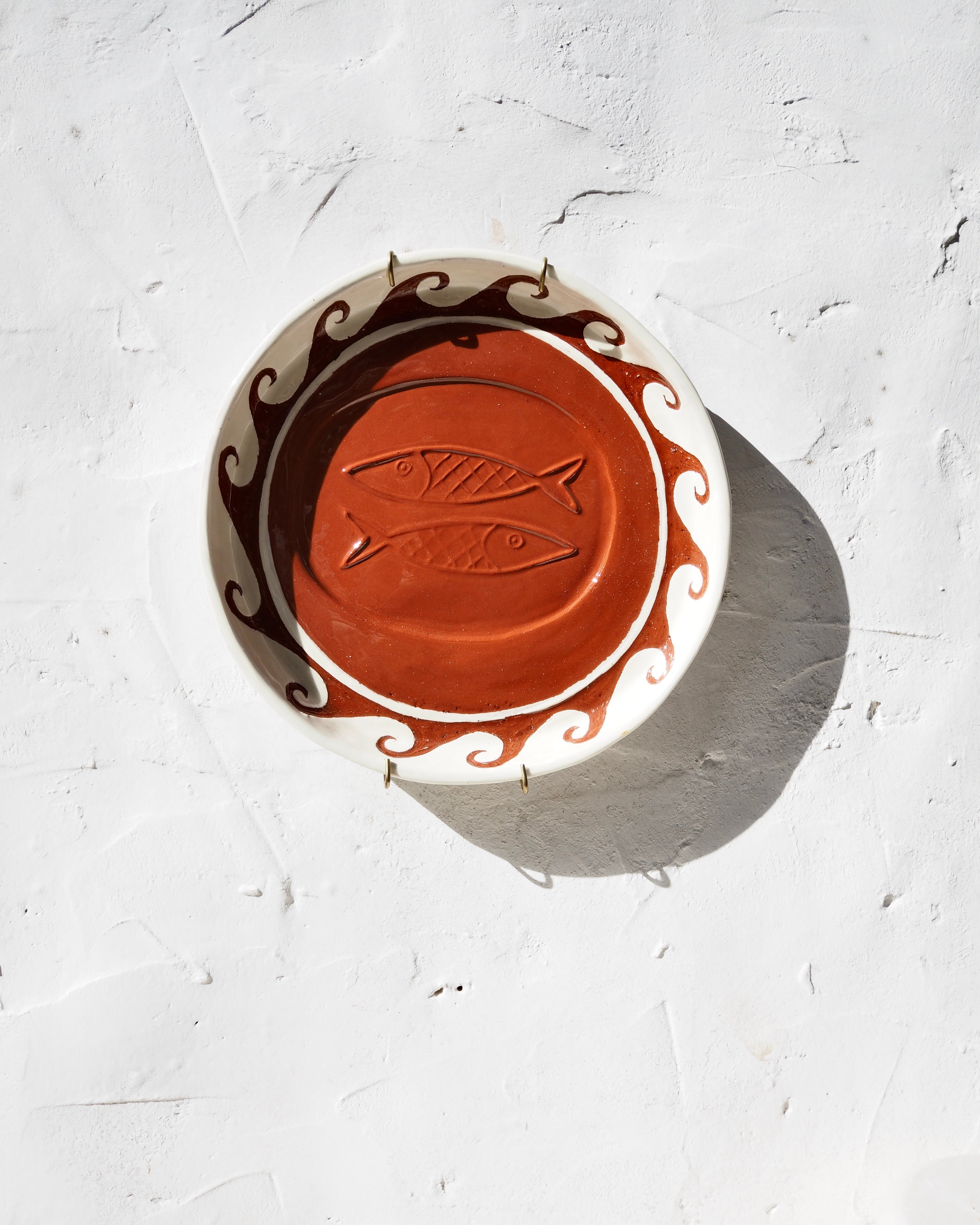 Sardine Plate - Embossed due Pesce