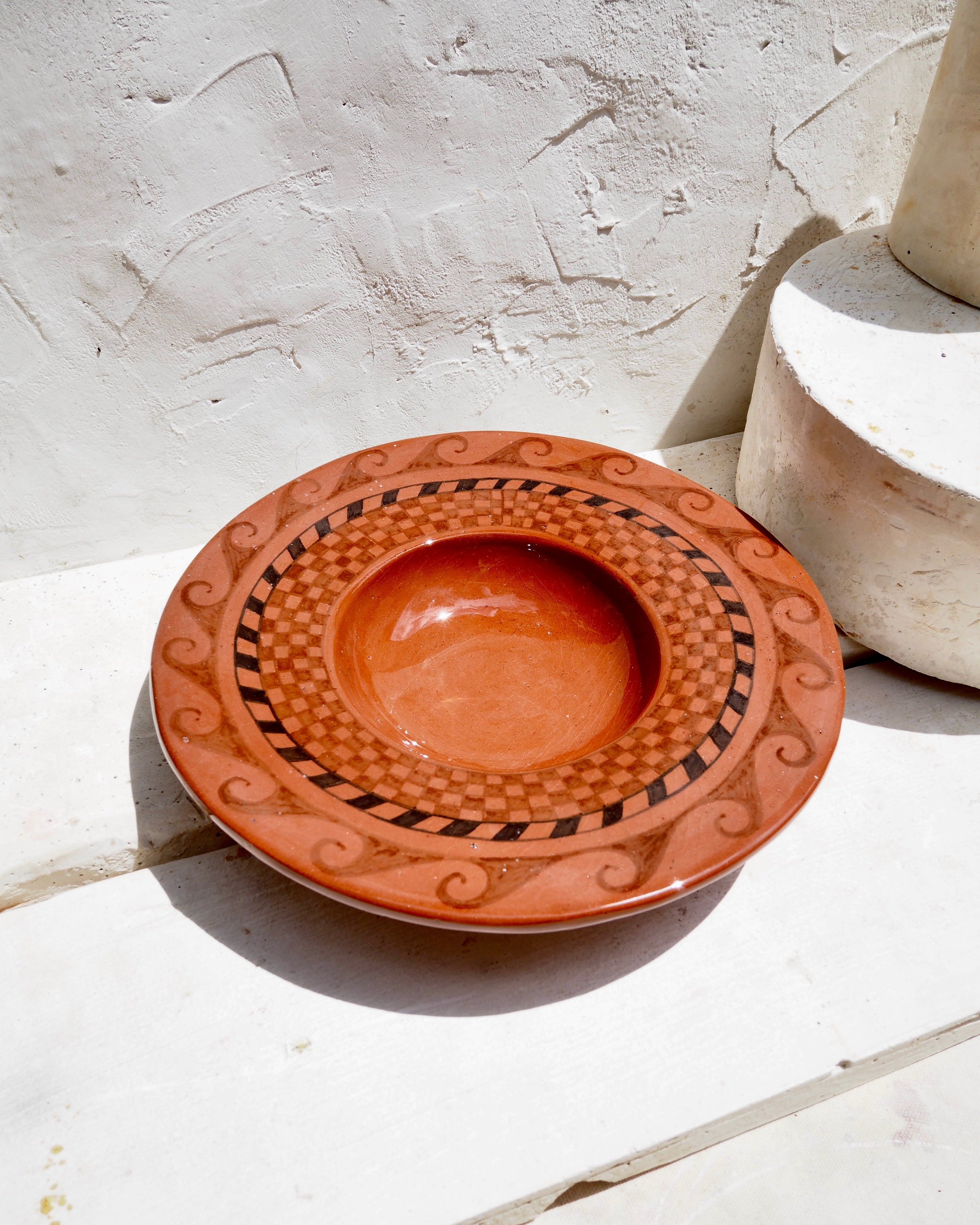 Wall plate in terracotta - with Sicilian tile motif