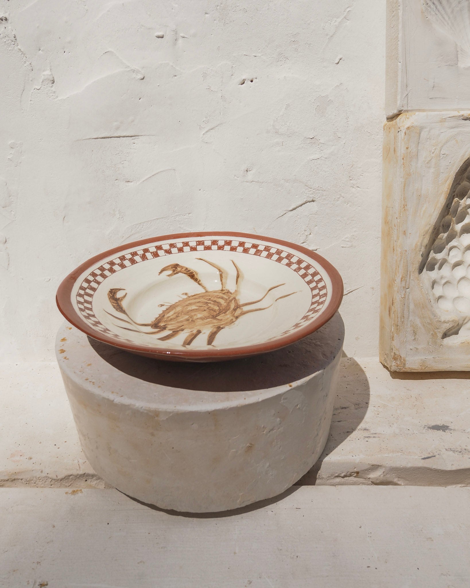 Puglia Plate - Granchetto with carved check border