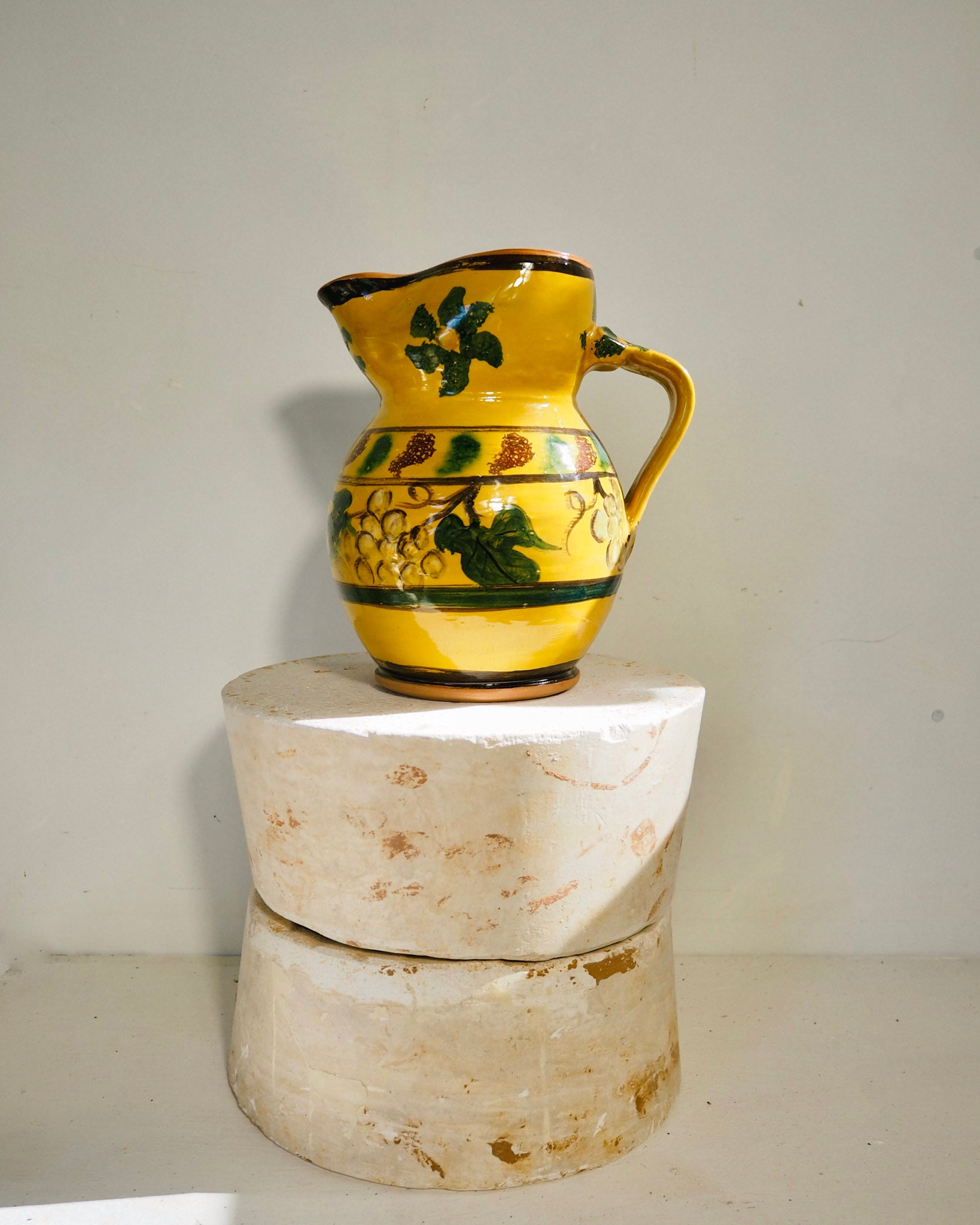 Terracotta jug - Sicilian yellow