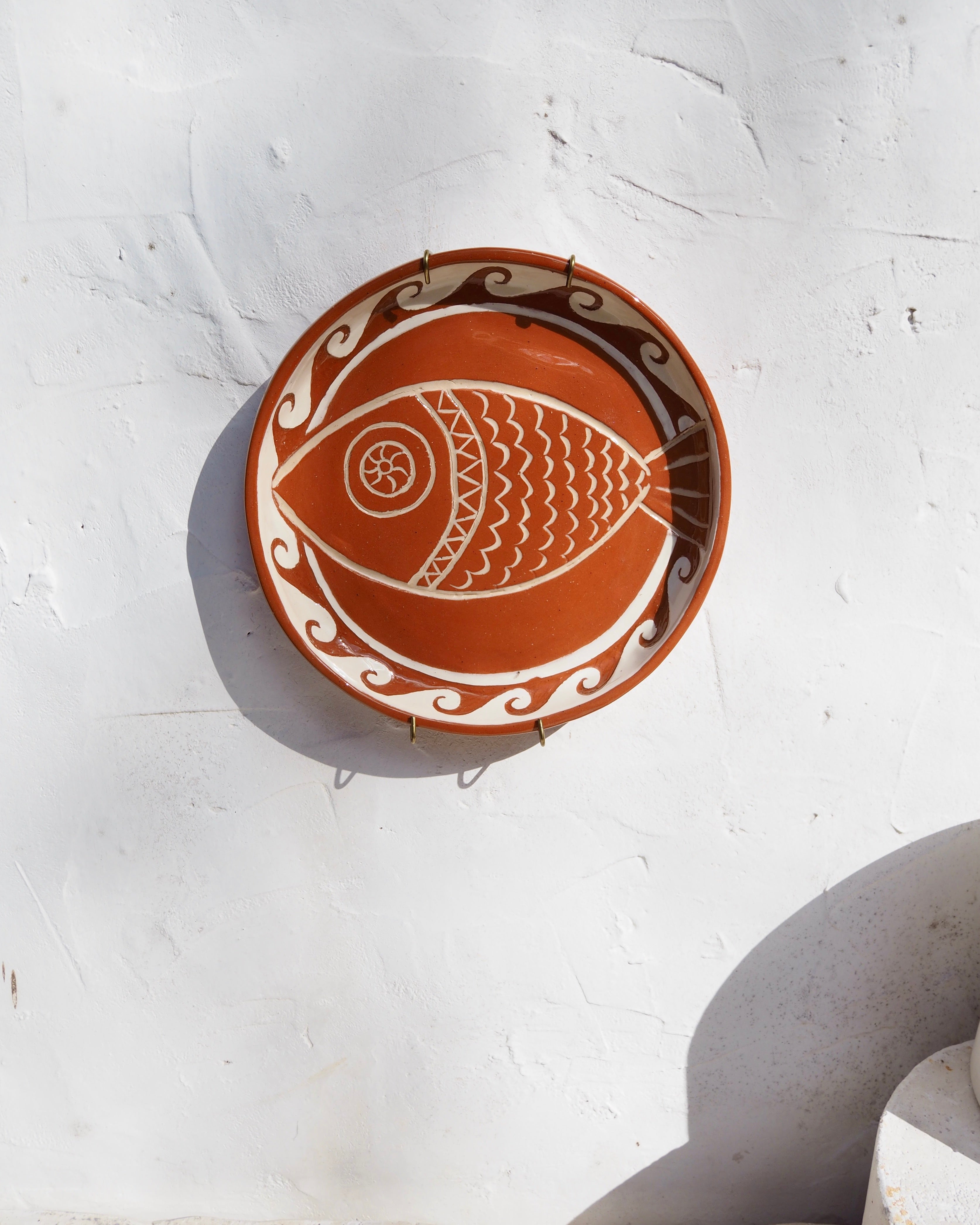 Sardine Plate - Etched fish with carved wave border