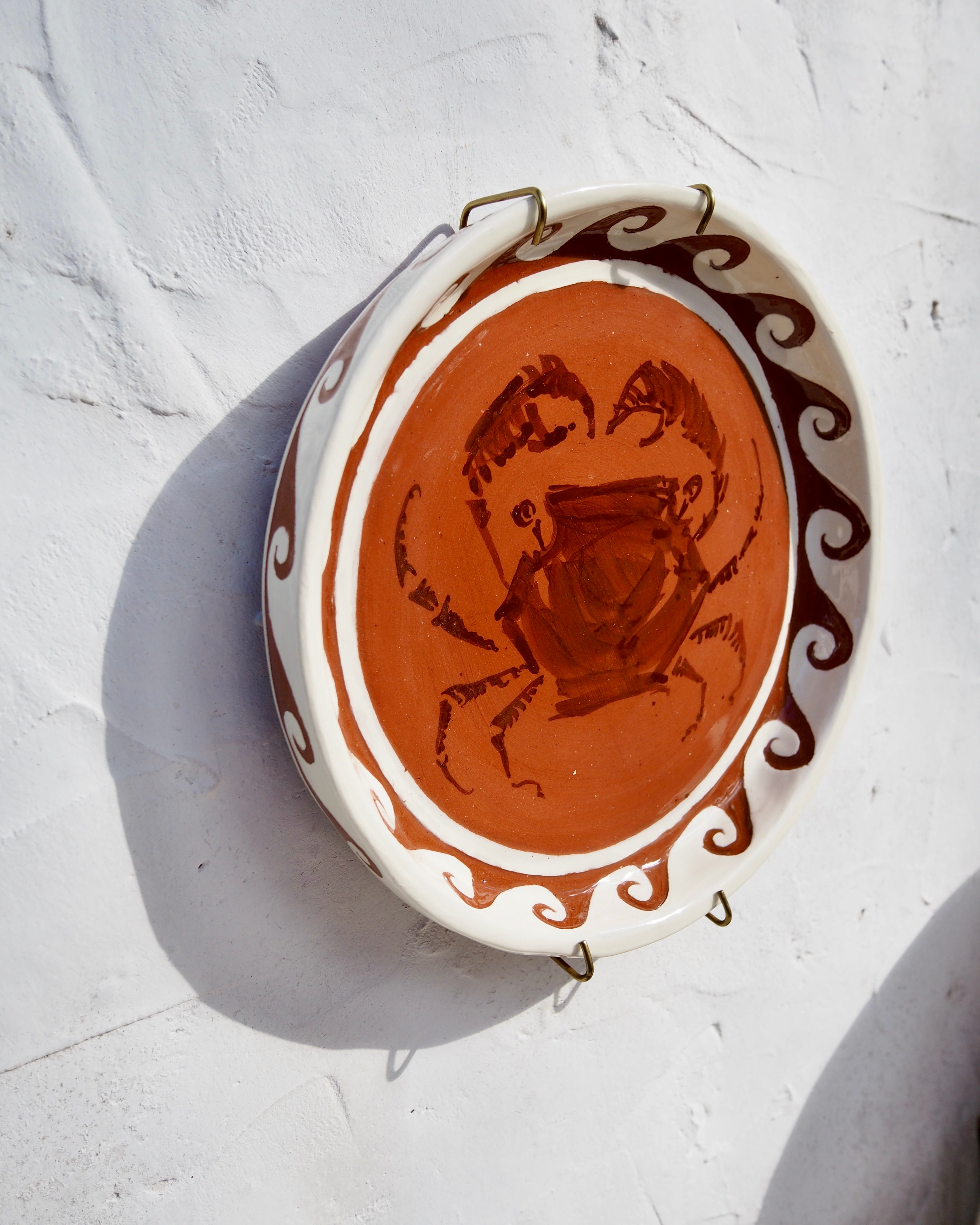 Sardine Plate - Granchio with carved wave border